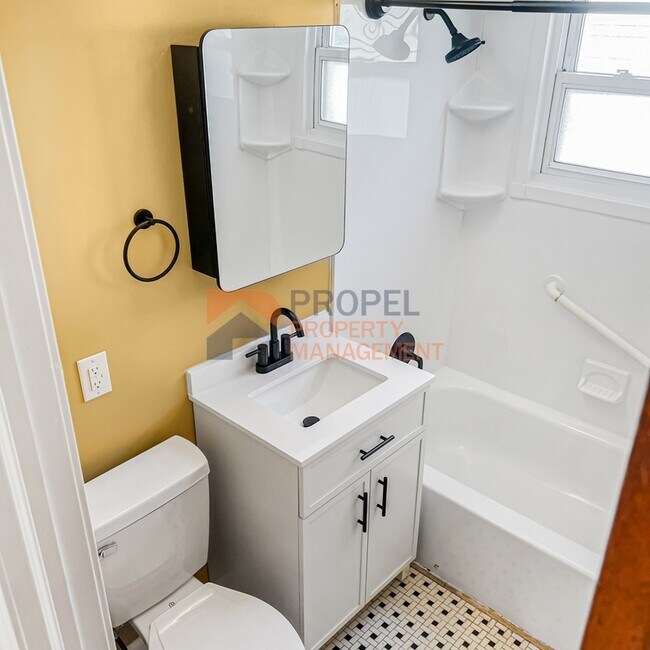 Foto del edificio - 4481 Westpoint St