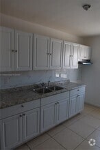 Building Photo - 4100 Palm Ave