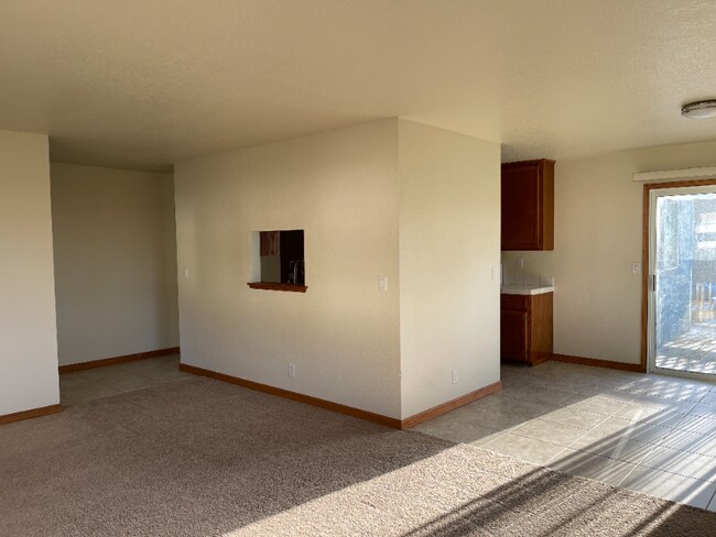 Building Photo - 6336 Pryor St