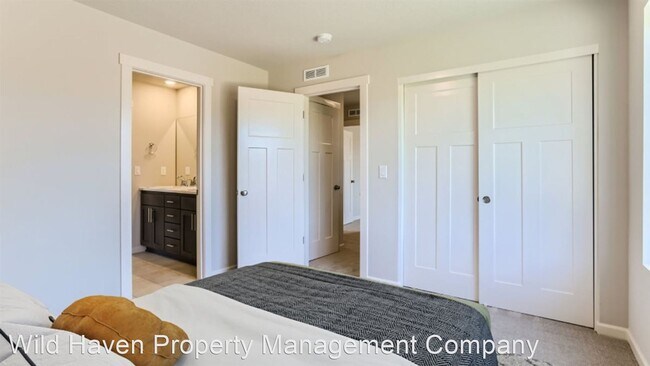 Foto del edificio - 3 br, 2.5 bath House - 1993 NW Mercia St