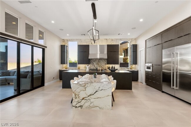 Building Photo - 5394 Succulent Rose Dr