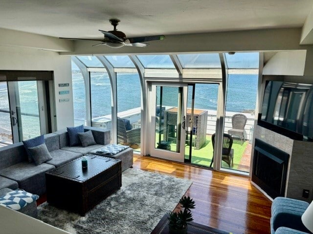 Building Photo - 35 Oceanside Dr