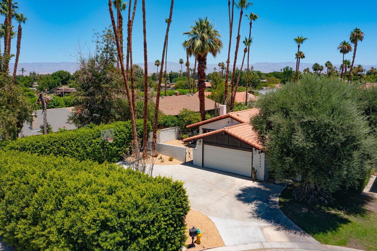 Foto principal - 39540 Kirkwood Ct