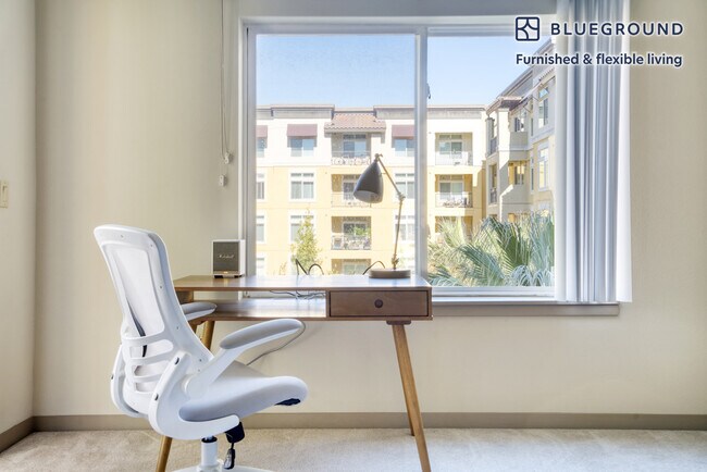 Foto del edificio - 5200 Iron Horse Pkwy