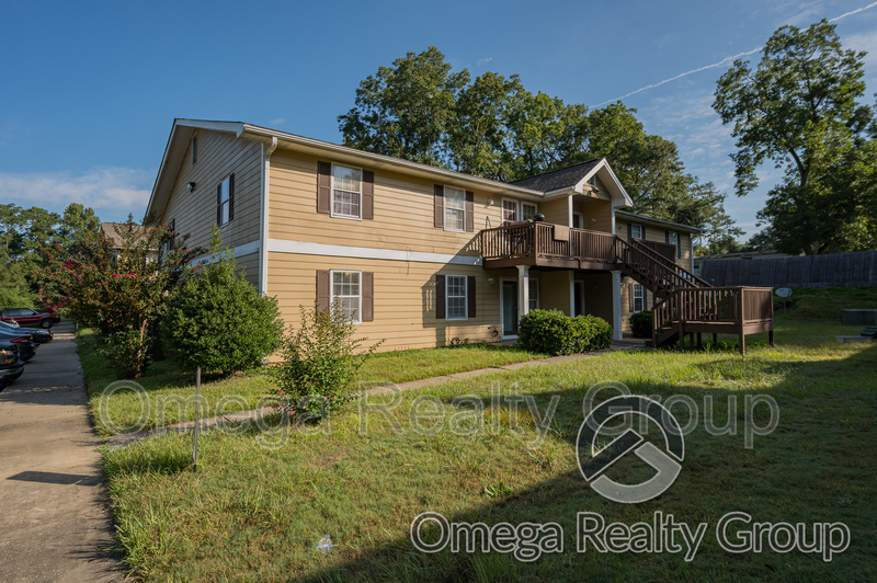 Foto principal - 156 Patton St W