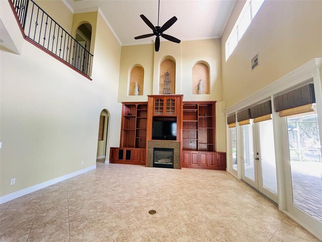 Building Photo - 4966 Keeneland Cir