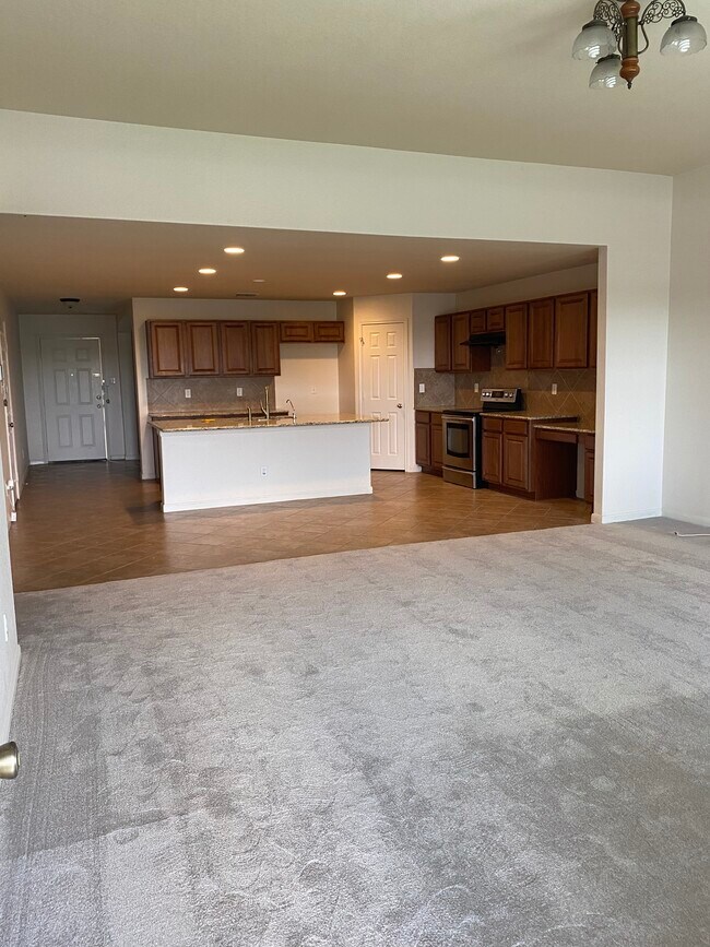 Building Photo - 10647 Black Wolf Bay