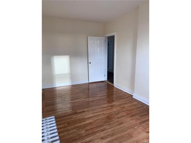 Foto principal - 1243 Puritan Ave