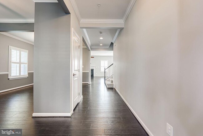 Building Photo - 17145 Sea Skiff Way