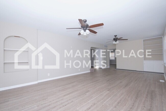 Building Photo - 7 Abernethy Dr