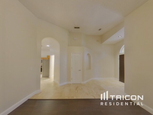 Foto del edificio - 1074 Worthington Dr