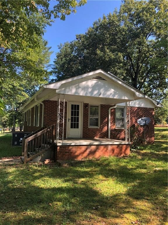 100 N Lyndsey Point, Seneca, SC 29672 House Rental in Seneca, SC