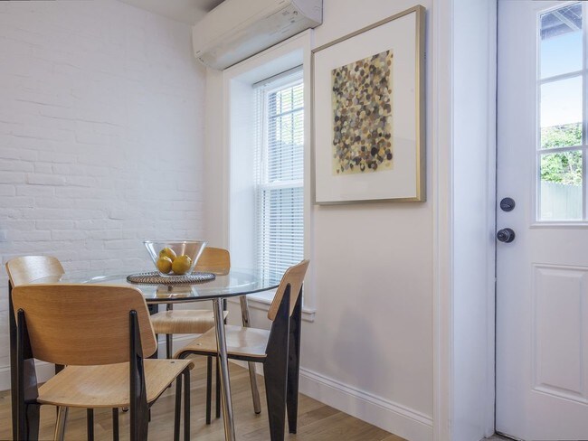 Building Photo - 1585 Pacific St