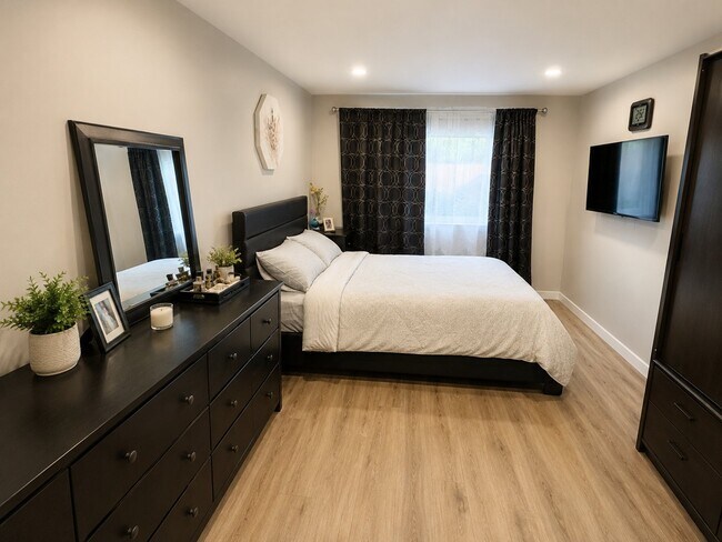 Foto del edificio - 8814 Briar Ct