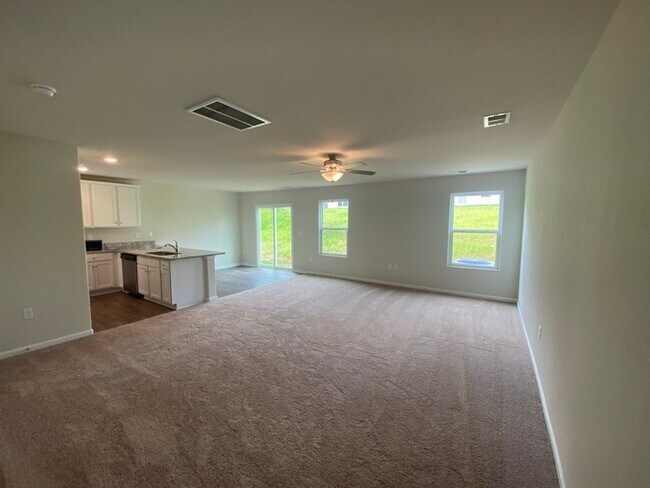 Building Photo - 9350 Creedmore Hills Dr