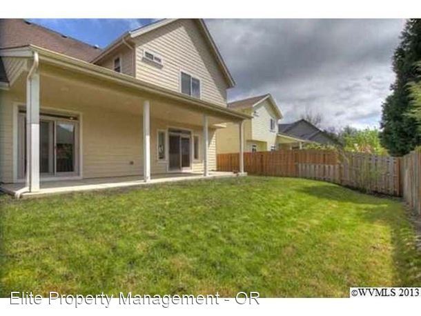 Building Photo - 3 br, 3 bath House - 1150 SW Cole Pl.