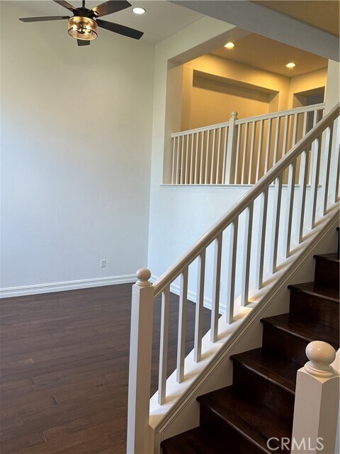 Building Photo - 102 Chula Vista
