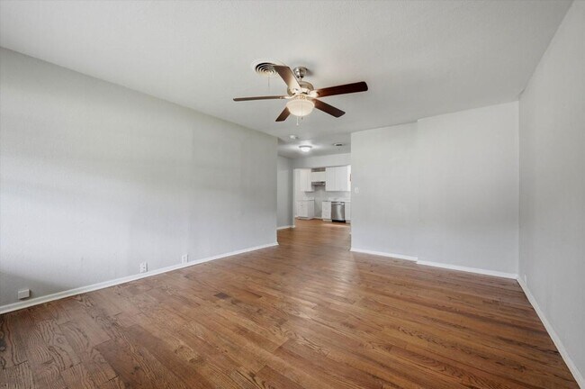 Foto del edificio - 2521 Hickory St