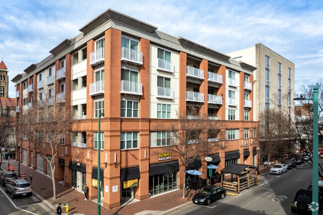 Building Photo - Metro On Granby Apartments