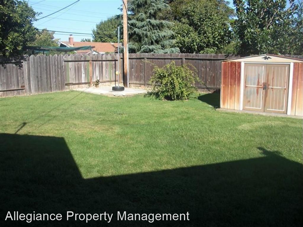 Building Photo - 3 br, 2 bath House - 2438 Northglen St