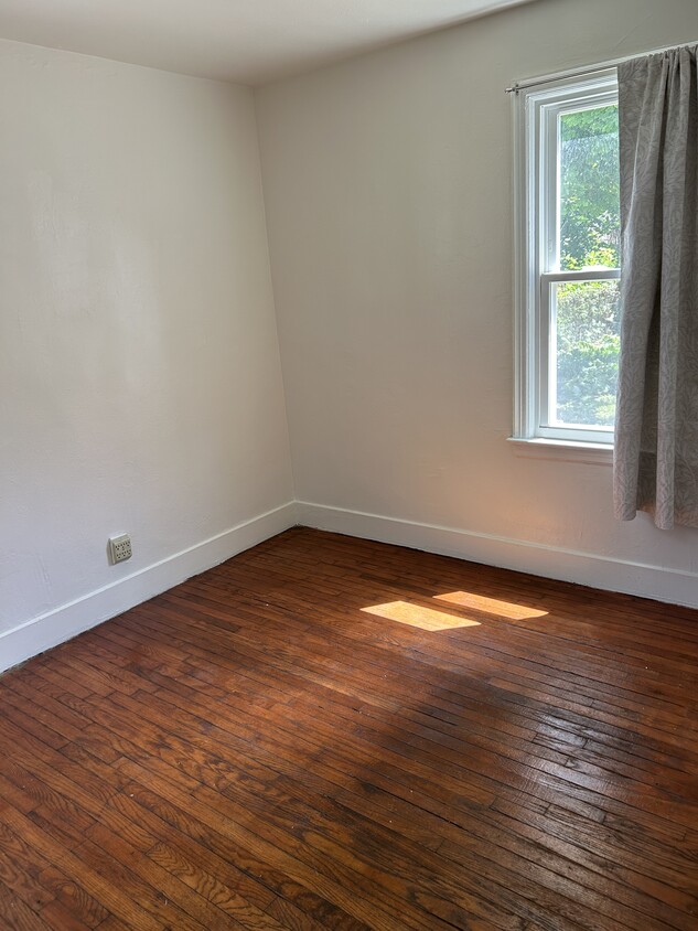 Bedroom - 117 Wyoming Ave