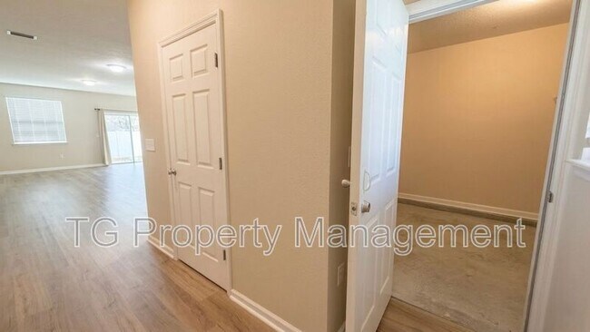 Foto del edificio - 11794 Beardgrass Wy