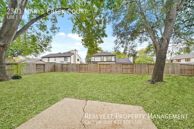 Foto del edificio - 2301 Marys Creek Ct