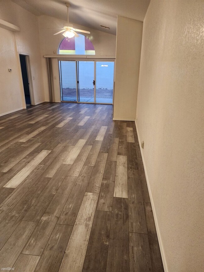 Foto del edificio - 2 br, 2 bath House - 1825 East Shore Villa...