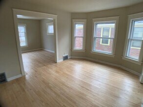 Building Photo - 1553 S 75th St