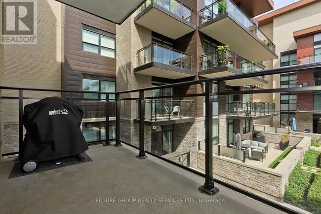 Building Photo - 262 Lakeshore Rd W