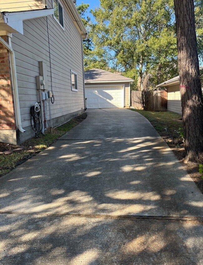 Foto del edificio - 809 Dragonfly Dr