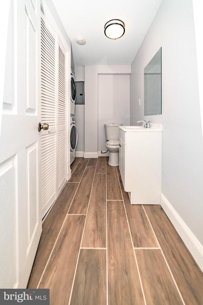 Foto del edificio - 204 Londonderry Ln