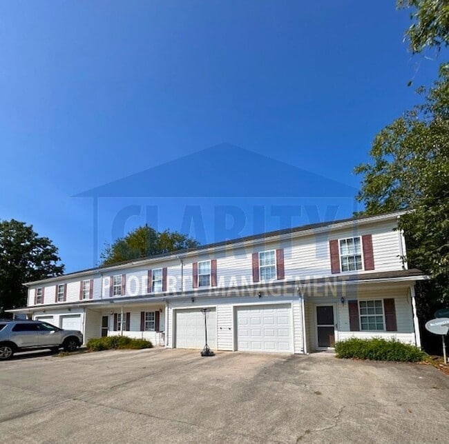 Building Photo - 2209 Old Harrison Pike NW