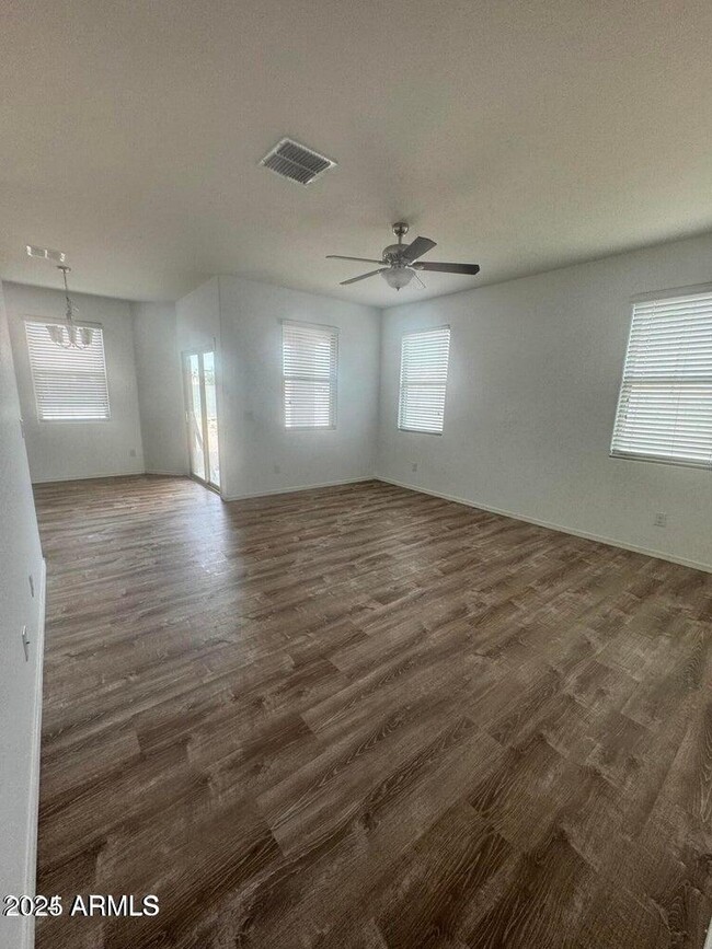 Building Photo - 25258 W Nancy Ln