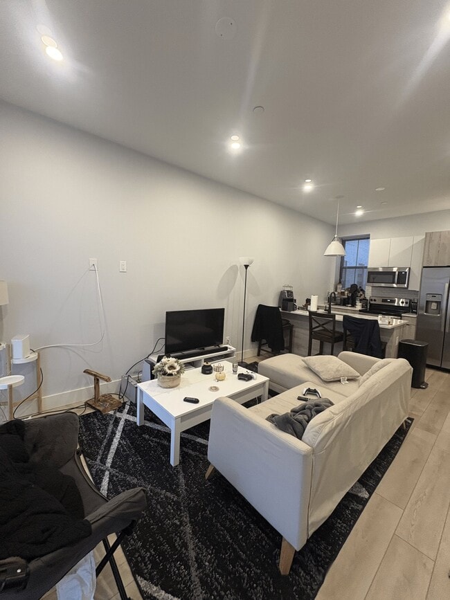 Photo - 3439 Lancaster Ave Apartment