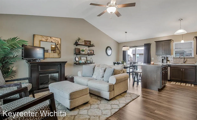 Foto del edificio - 3 br, 2 bath House - 1470 N Aster Cir