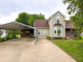 Building Photo - 409 Kelsey Dr