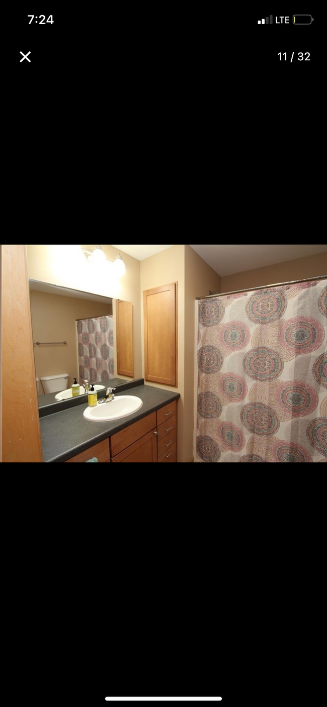 Building Photo - 3306 White Oak Ln