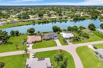 Building Photo - 7384 Van Lake Dr