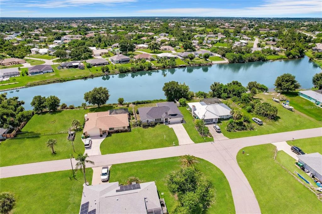 Foto principal - 7384 Van Lake Dr