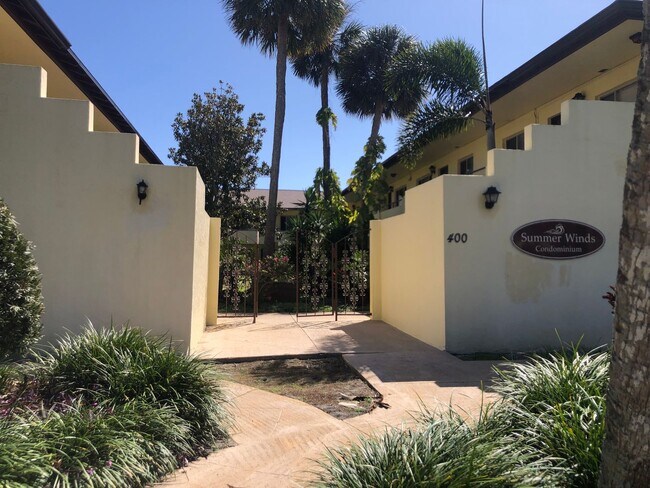Foto del edificio - 2 Bedroom  Condo For Rent