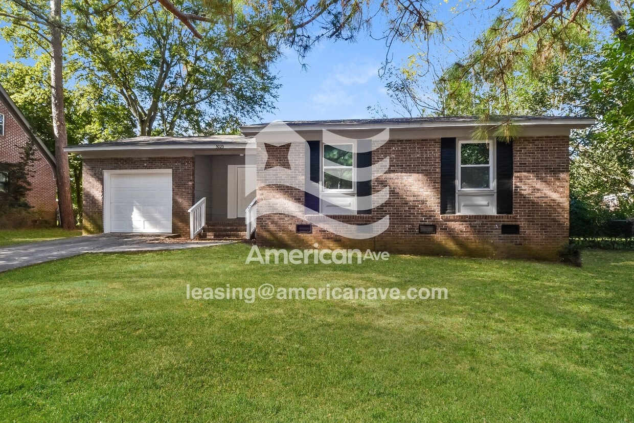 Foto principal - 5023 Barrington Dr