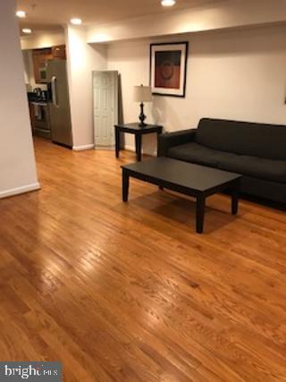 Primary Photo - 1810 1/2 6th St NW