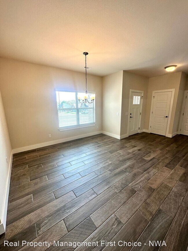 Building Photo - 4 br, 3 bath House - 3600 SW Brittany Road