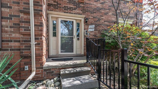 Foto del edificio - 6292 Pepper Hill St