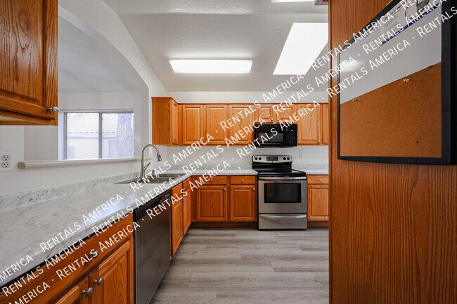 Foto del edificio - 10845 E Dragoon Ave