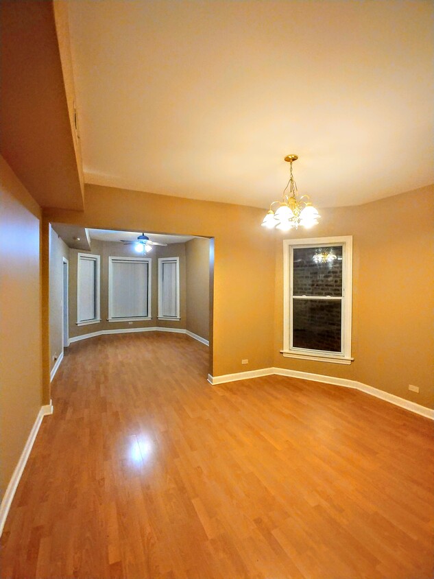 Dining/Living Room - 6414 S Evans Ave