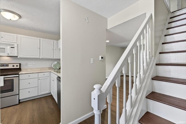 Foto del edificio - 2360 S Henderson St