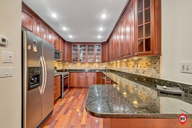 Foto del edificio - 3 Bedroom, 2.5 Bathroom Townhouse in Canton