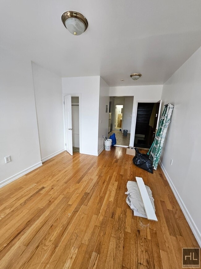 Foto del edificio - MALCOLM X BOULEVARD